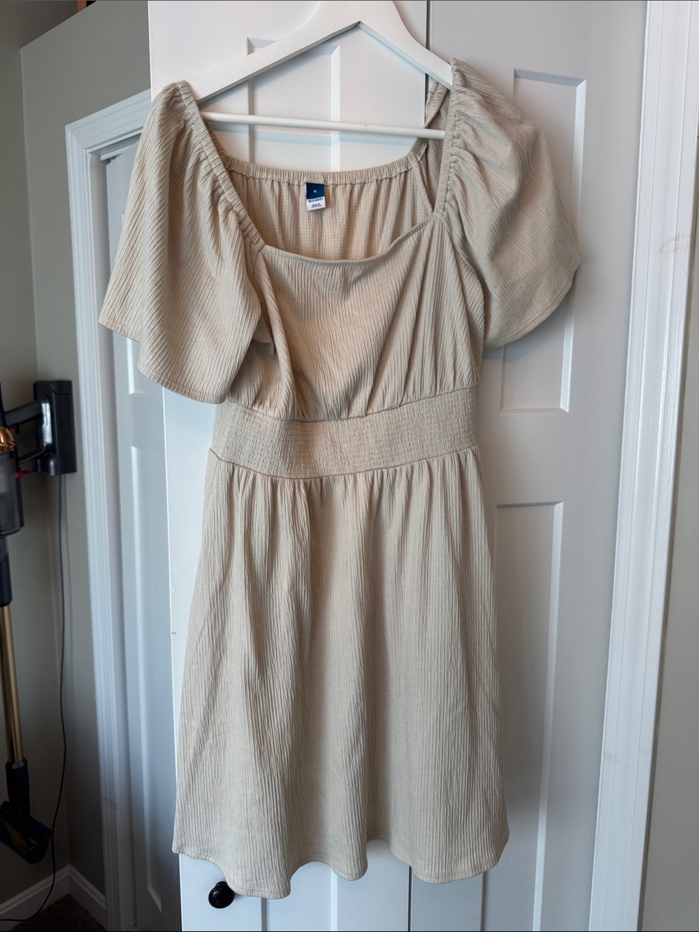 Old Navy Cream Puff Sleeve Smocked Waist Dress